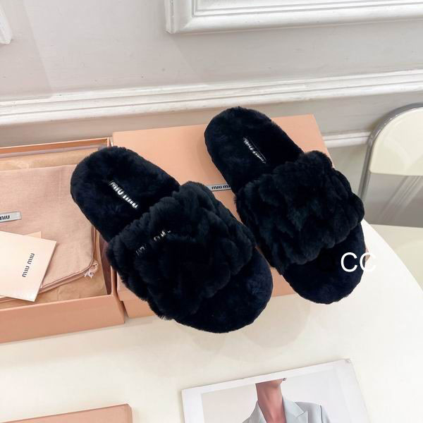 MiuMiu 毛拖 TS