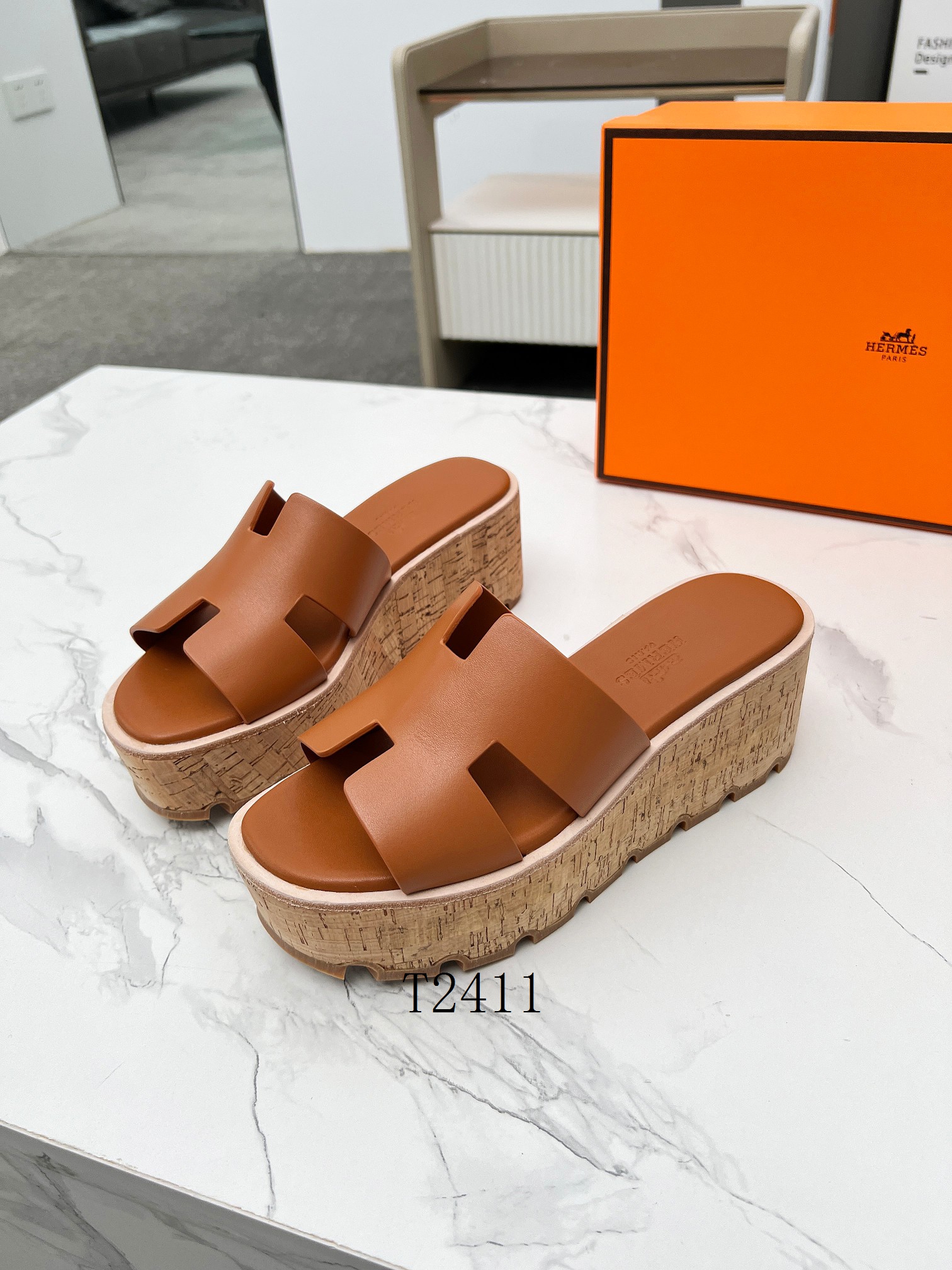 Hermes 女中跟鞋 0310