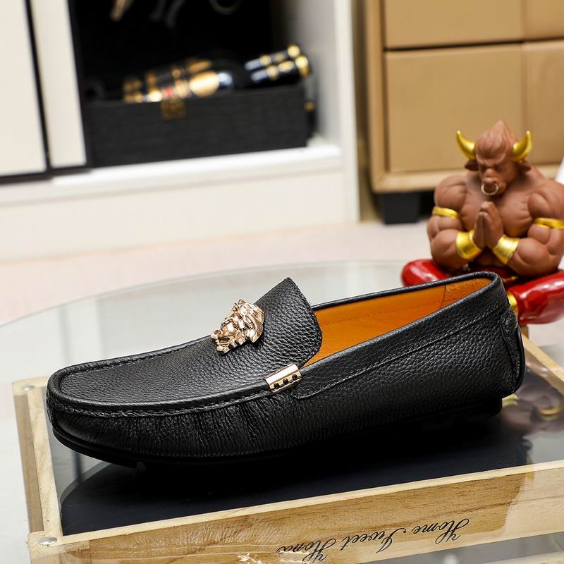 2026 Versace 豆豆鞋 0204