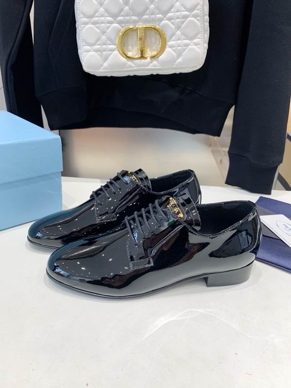 PRADA sz35-40 mnw16