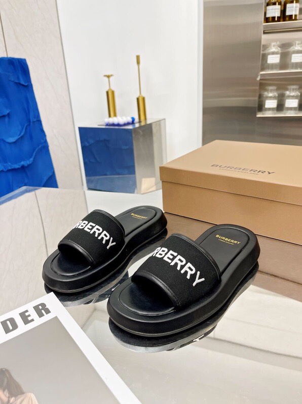 Burberry sz35-44 mnw0319