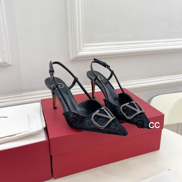 Valentino sz35-40 5CM 8CM XC0403