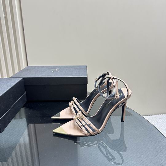 Giuseppe Zanotti sz35-40 mnh0308