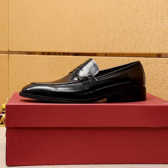 Ferragamo sz38-46 mnh02185