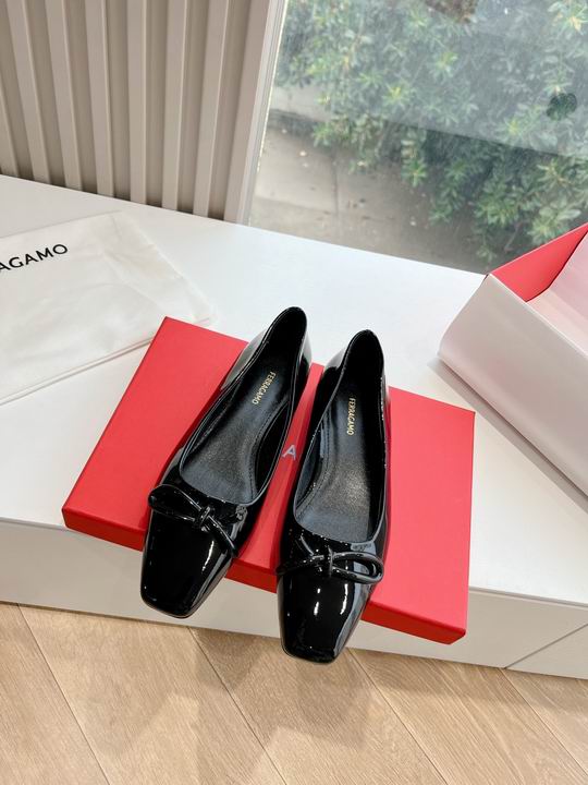 Ferragamo sz35-41 mnh0202