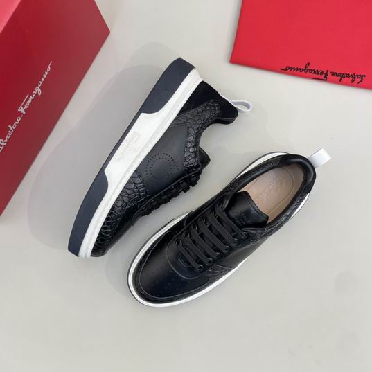 Ferragamo sz38-45 mnh0301