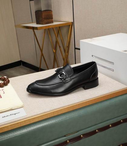 Ferragamo sz38-45 mnh0409