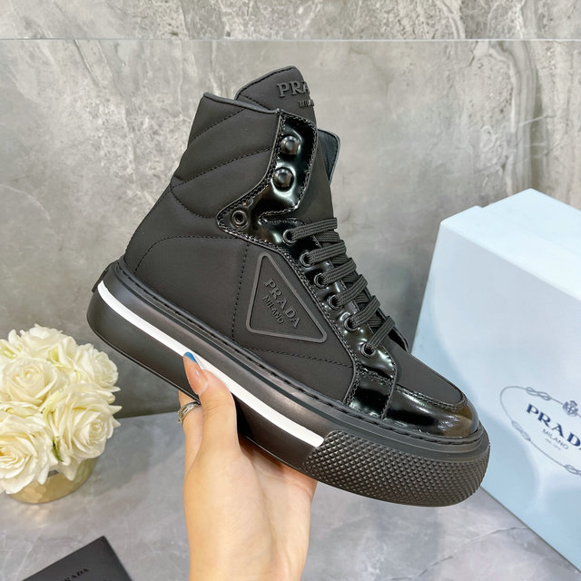 Prada sz35-40 mnt2101