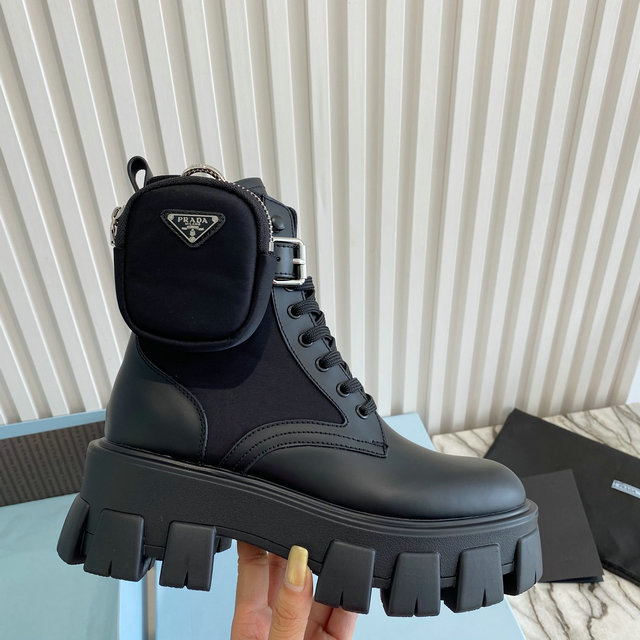 Prada sz 35-40 mnt2109