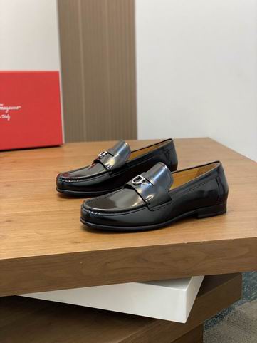 Ferragamo sz38-45 hnh0618
