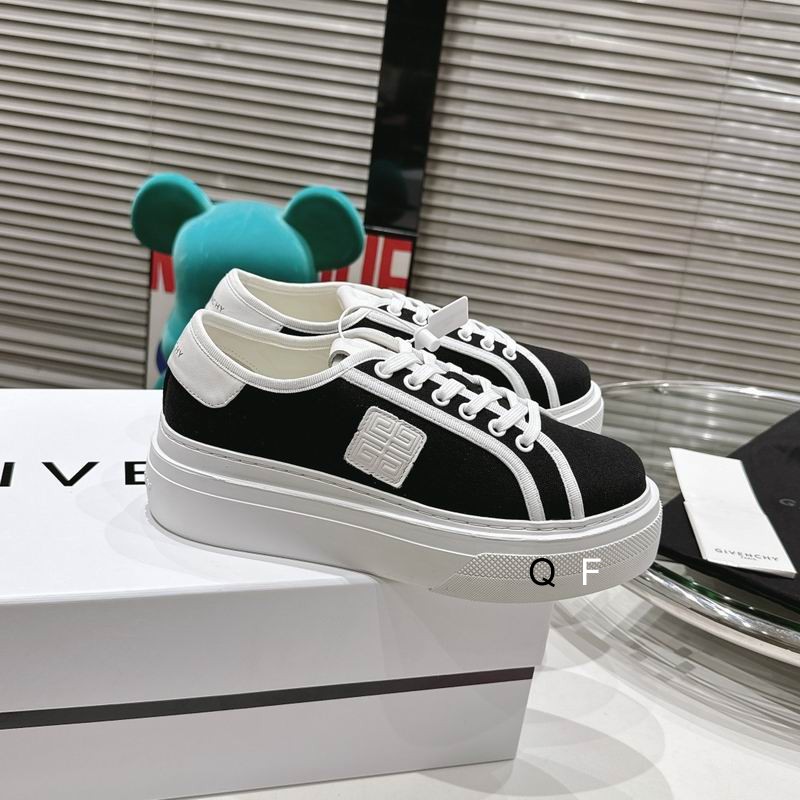 Givenchy sz38-45 TF0703