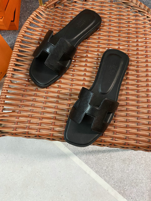2167033 SZ 35-43