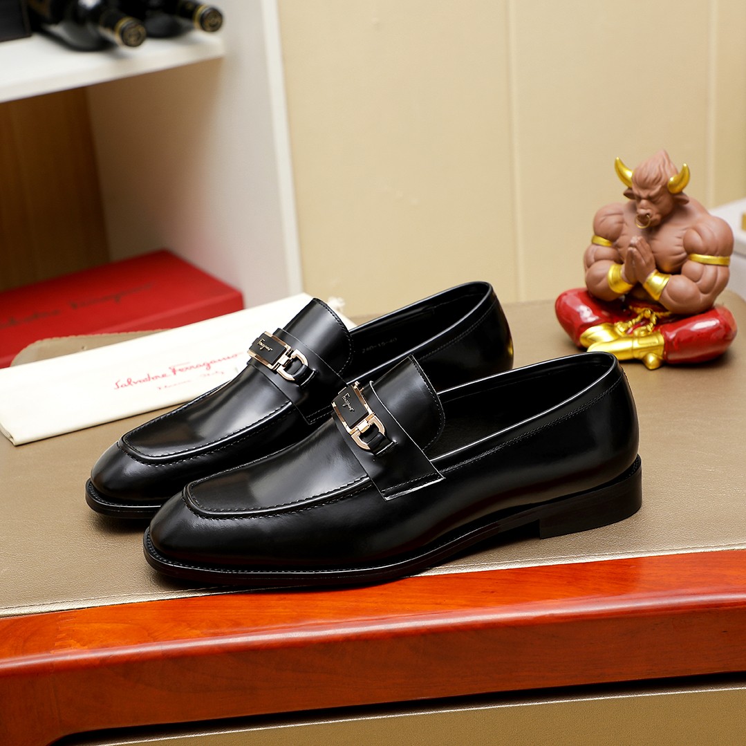 Ferragamo sz38-45 h0806