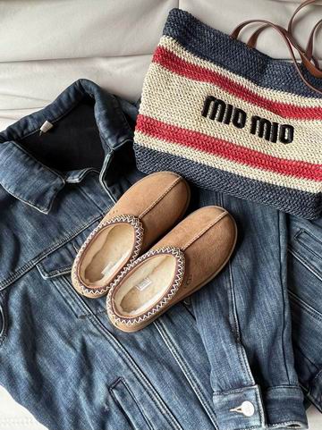 UGG sz35-40 mnh0801