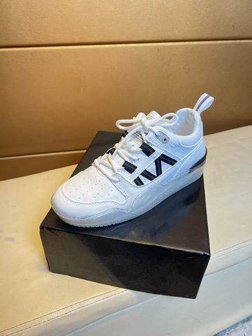 DG sz38-46 hnh0819