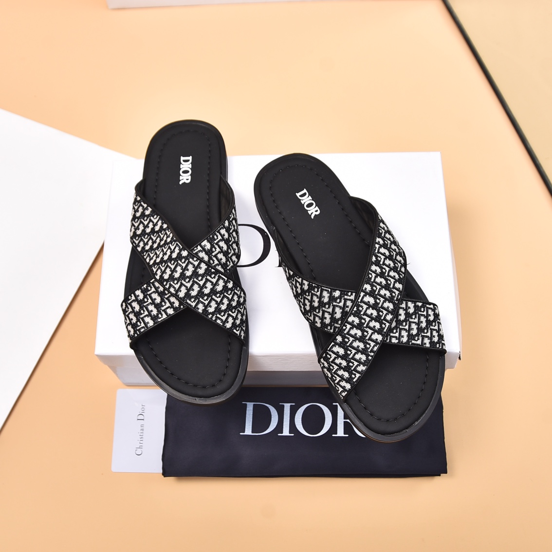 Dior sz38-45 h0903