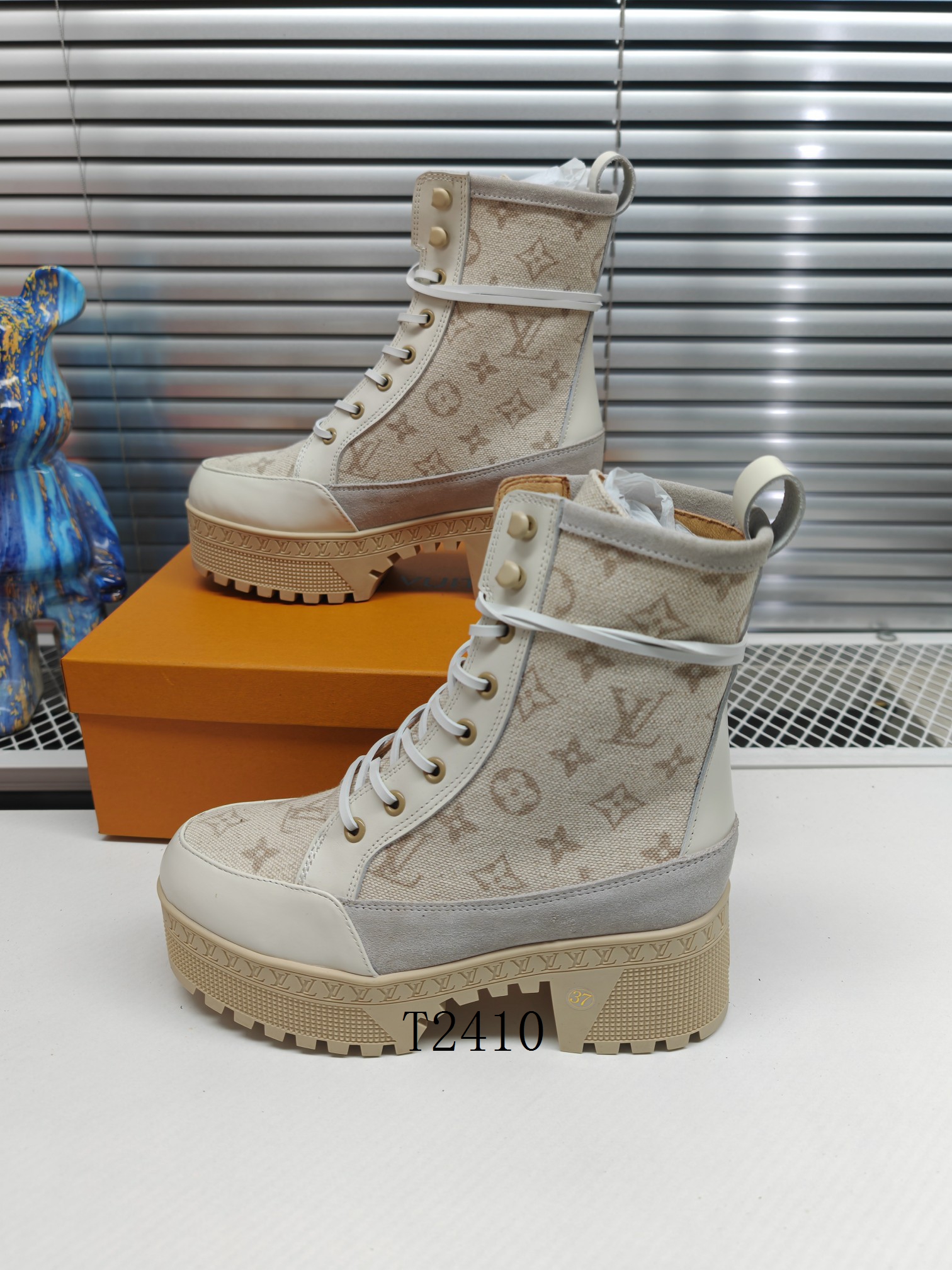 LV sz35-41 h1003