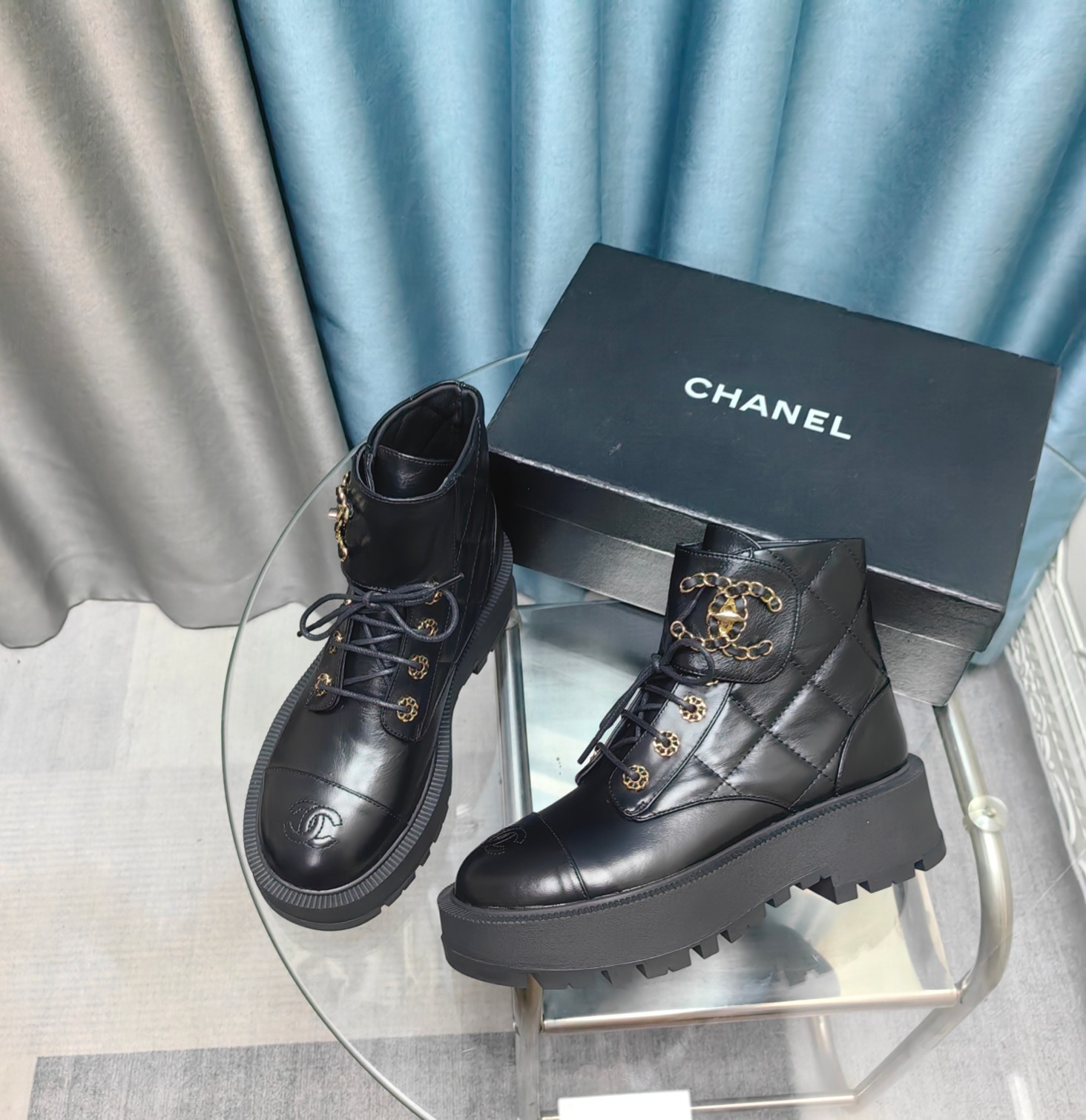 Chanel sz35-41 h1010