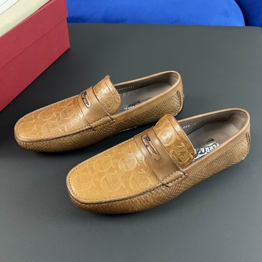 Ferragamo sz38-45 mnh0803
