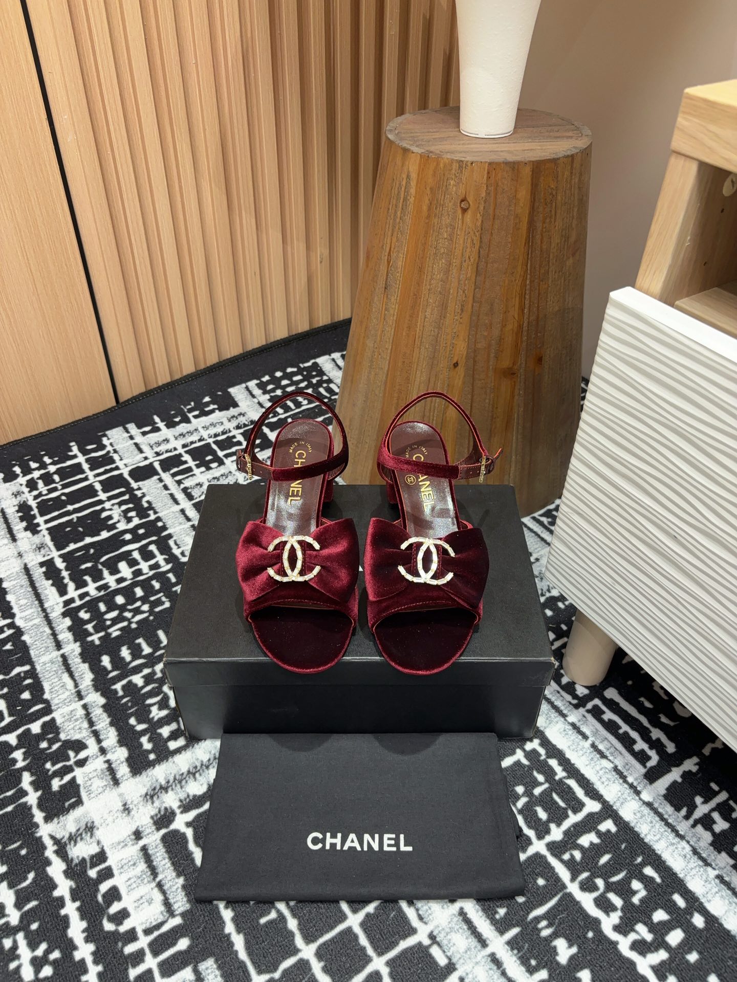 Chanel sz35-41 h1007