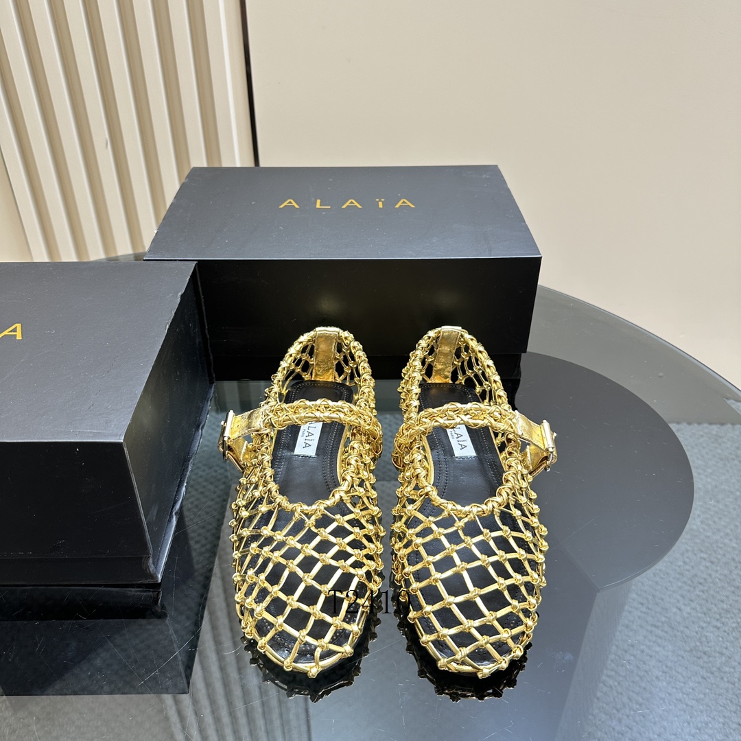 Alaia Casual Women 0311