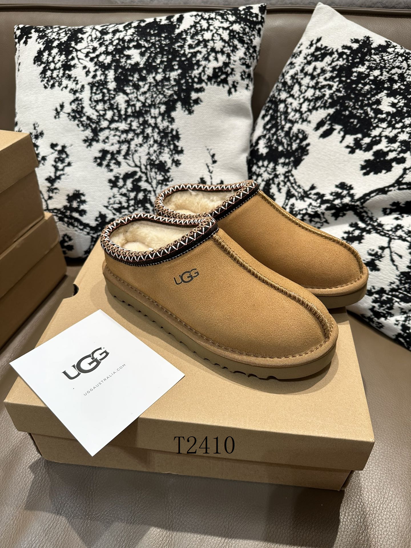 UGG sz35-40 h1007