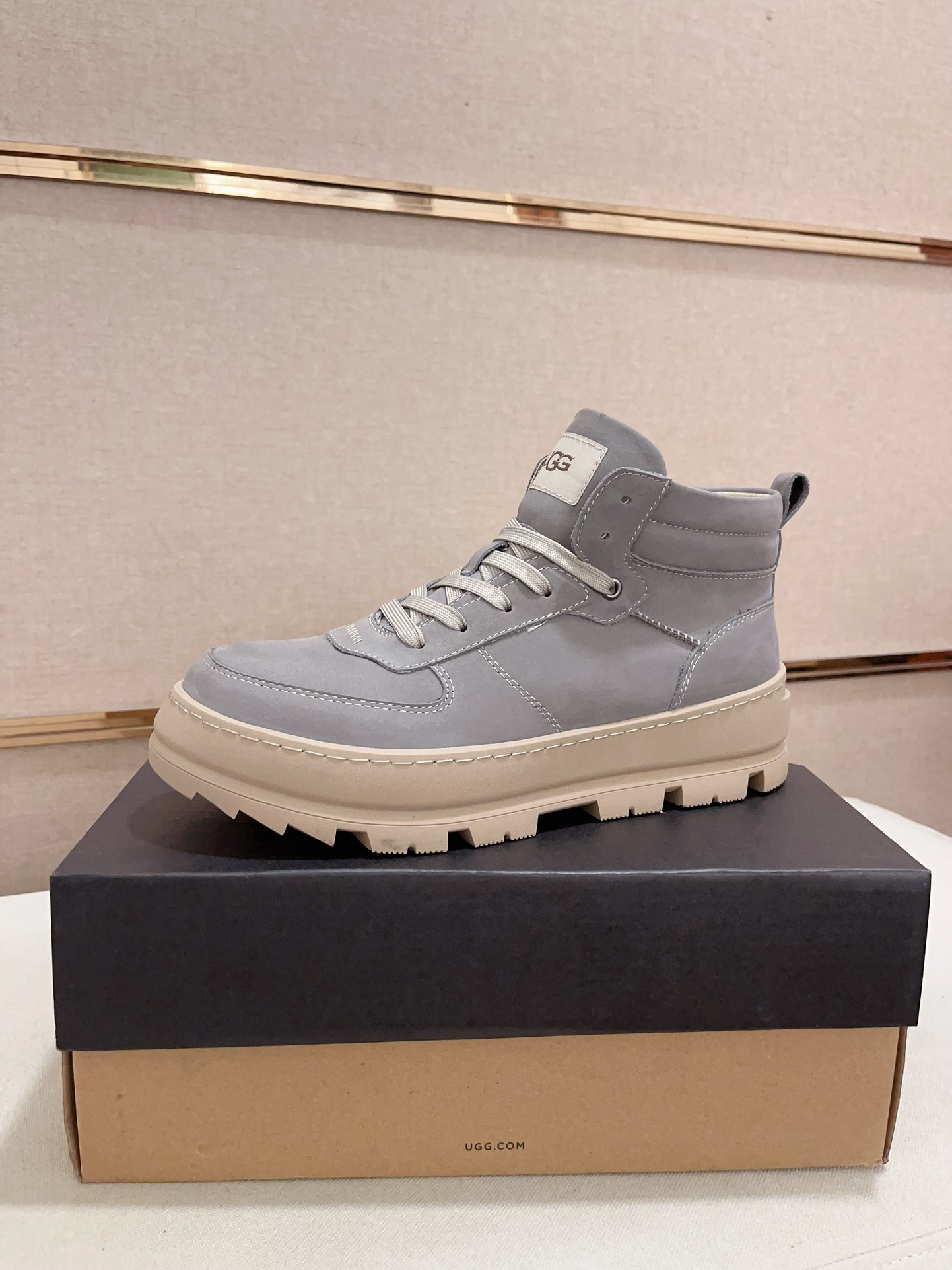 UGG sz39-44 h1006