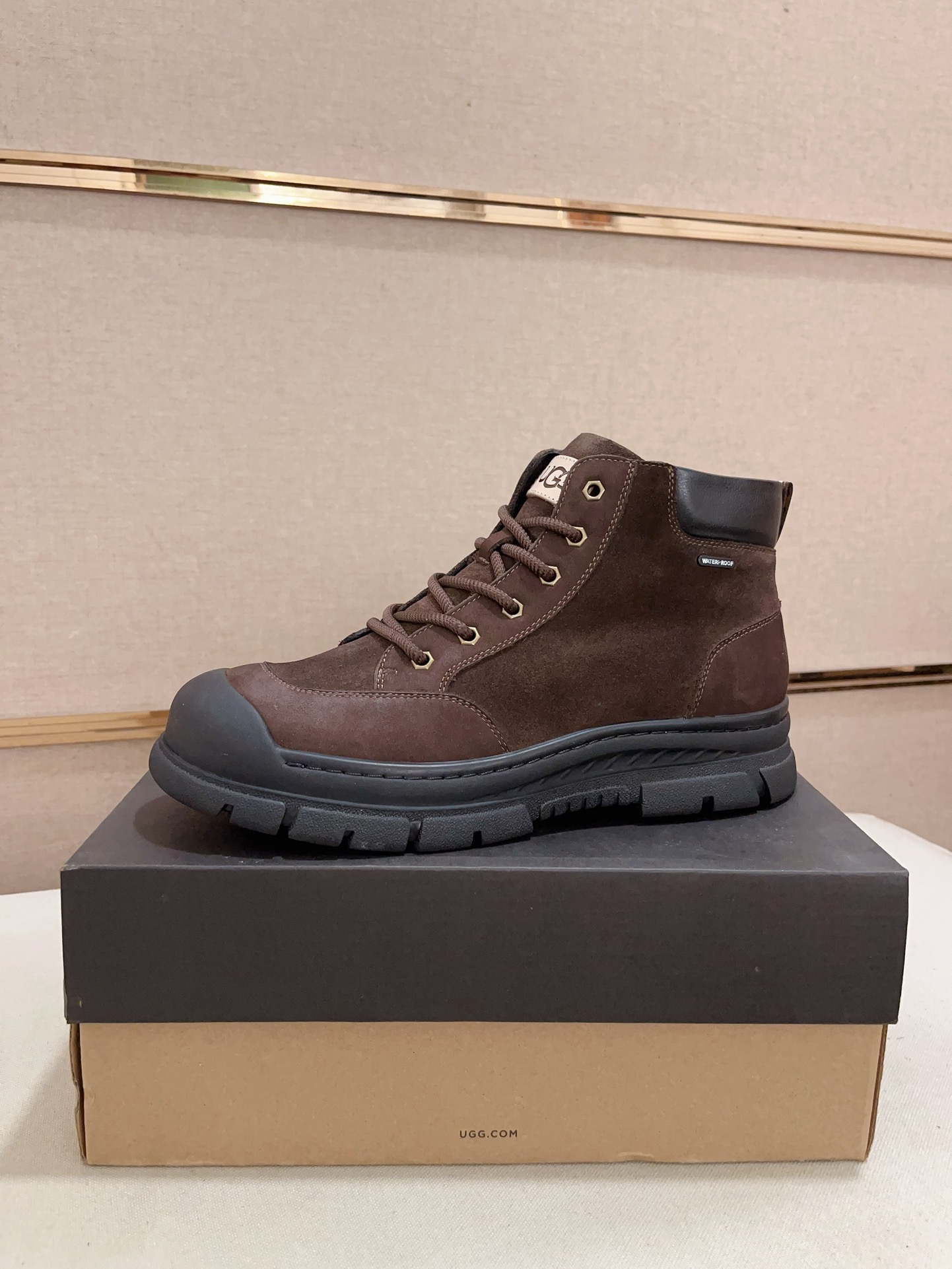 UGG sz38-44 h1027