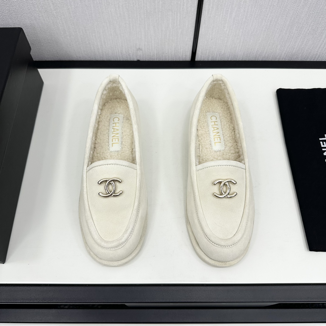 Chanel sz35-39 h1102