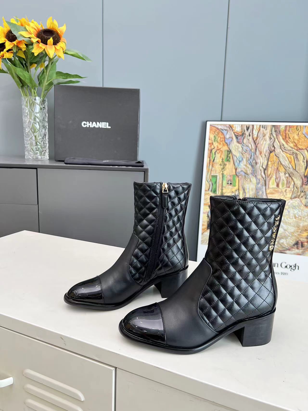 Chanel sz35-41 h1103