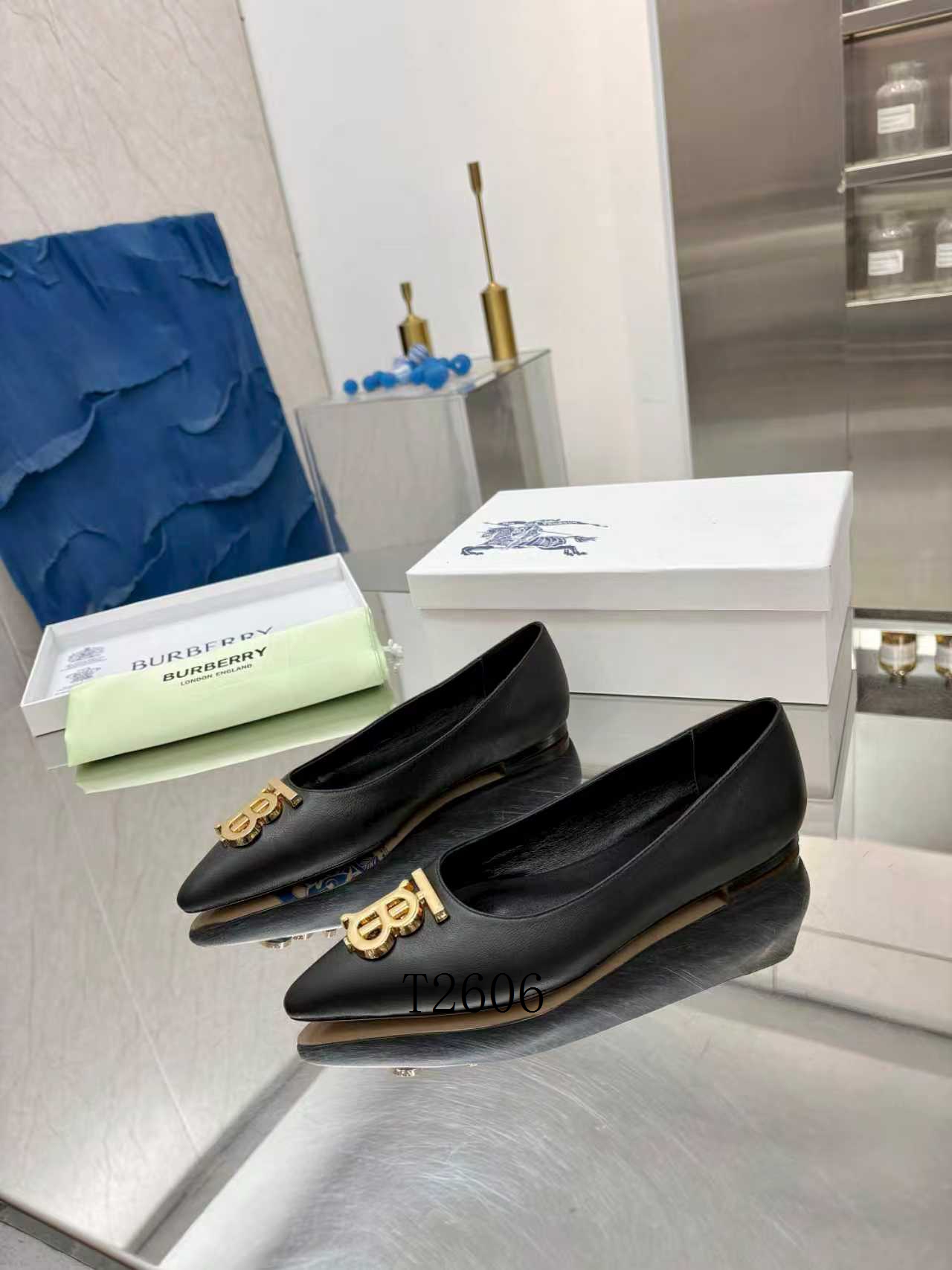 Burberry Casual Women 0613