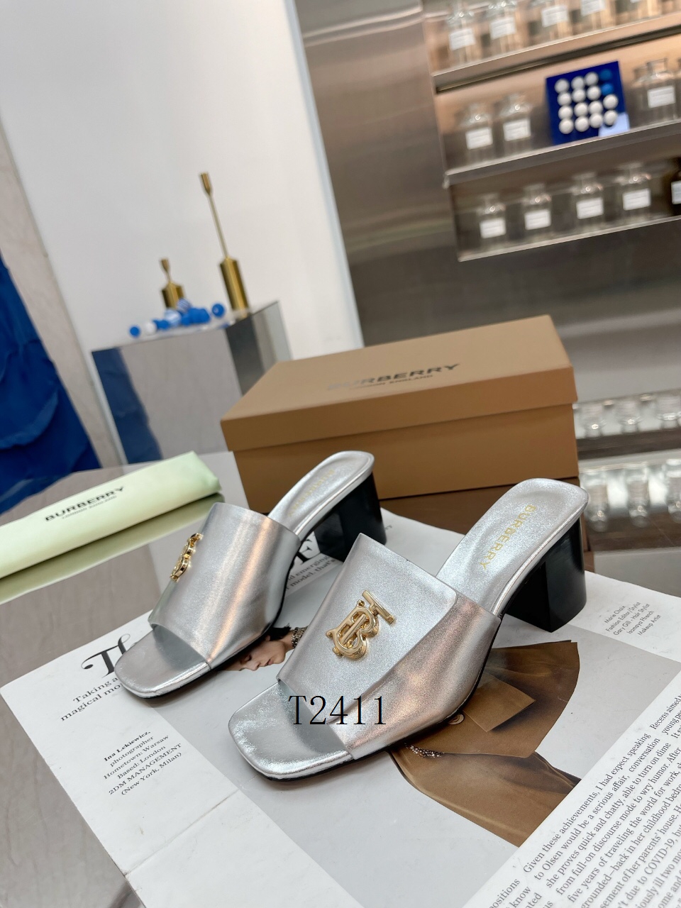 Burberry sz35-42 h1102