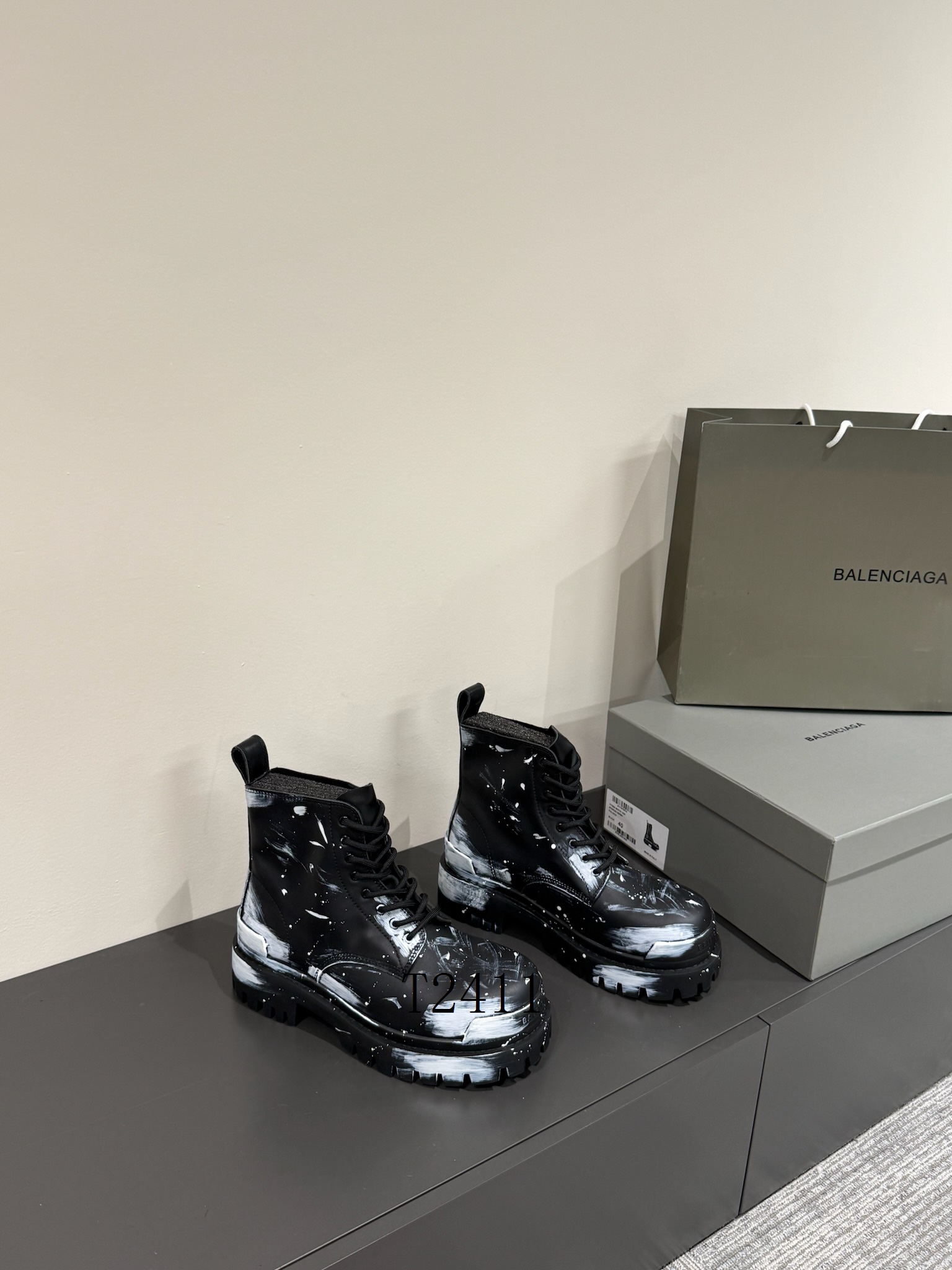 Balenciaga sz39-45 h1105