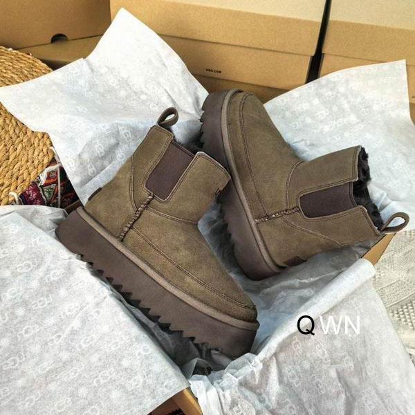 UGG sz35-40 WN1207