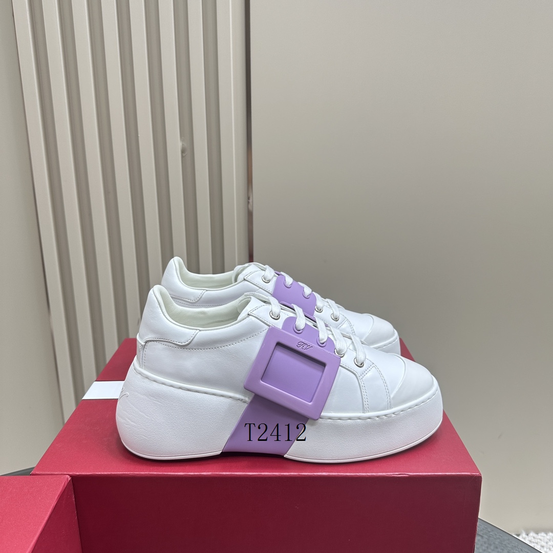 Roger vivier Low Cut Women 1216