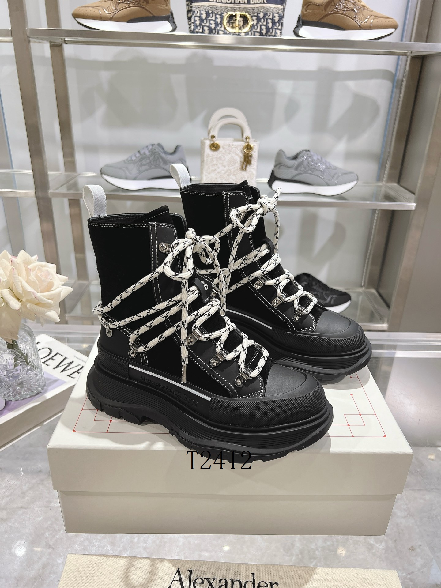 Alexander Mcqueen Short Boots 1223