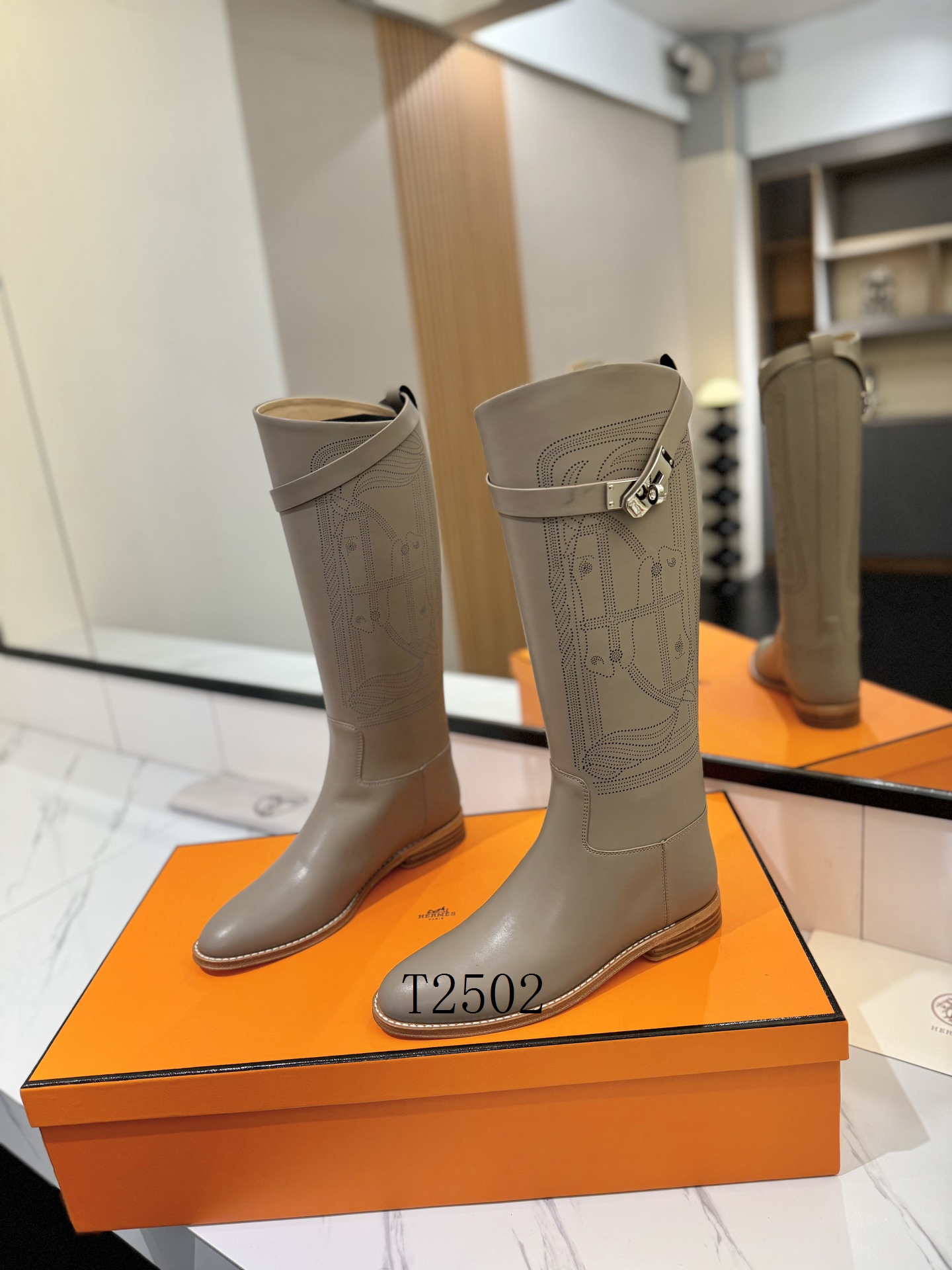 Hermes sz35-42 h0203