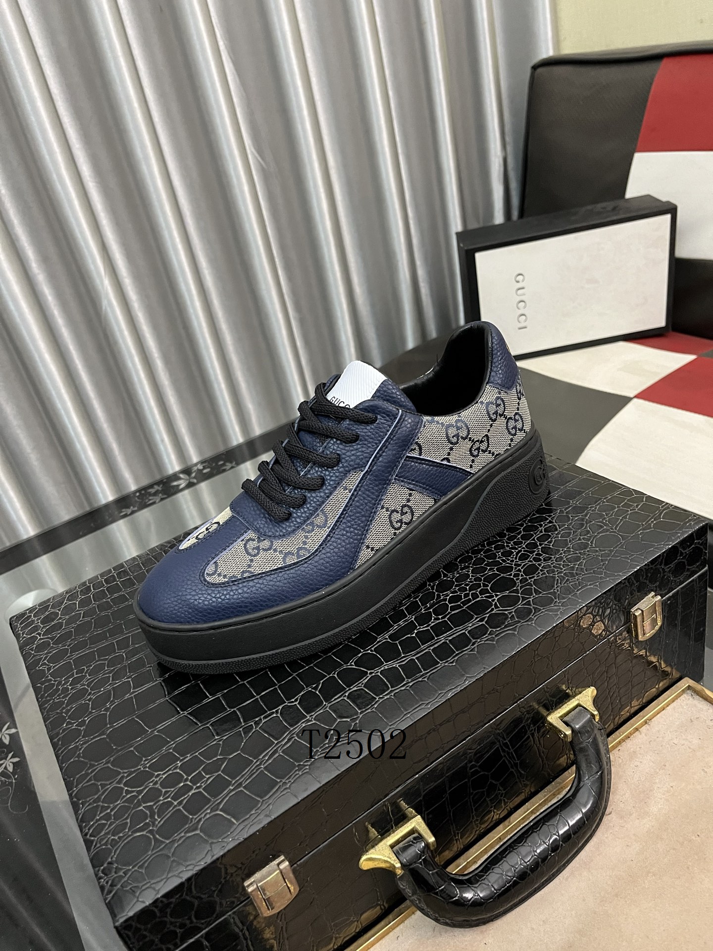 Gucci sz38-44 h0206