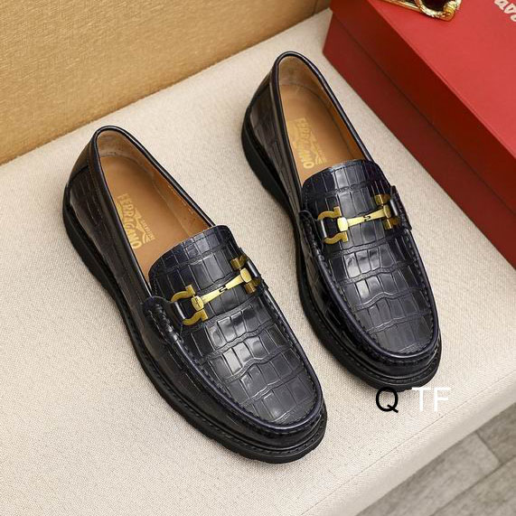 Ferragamo sz39-44 TF0208