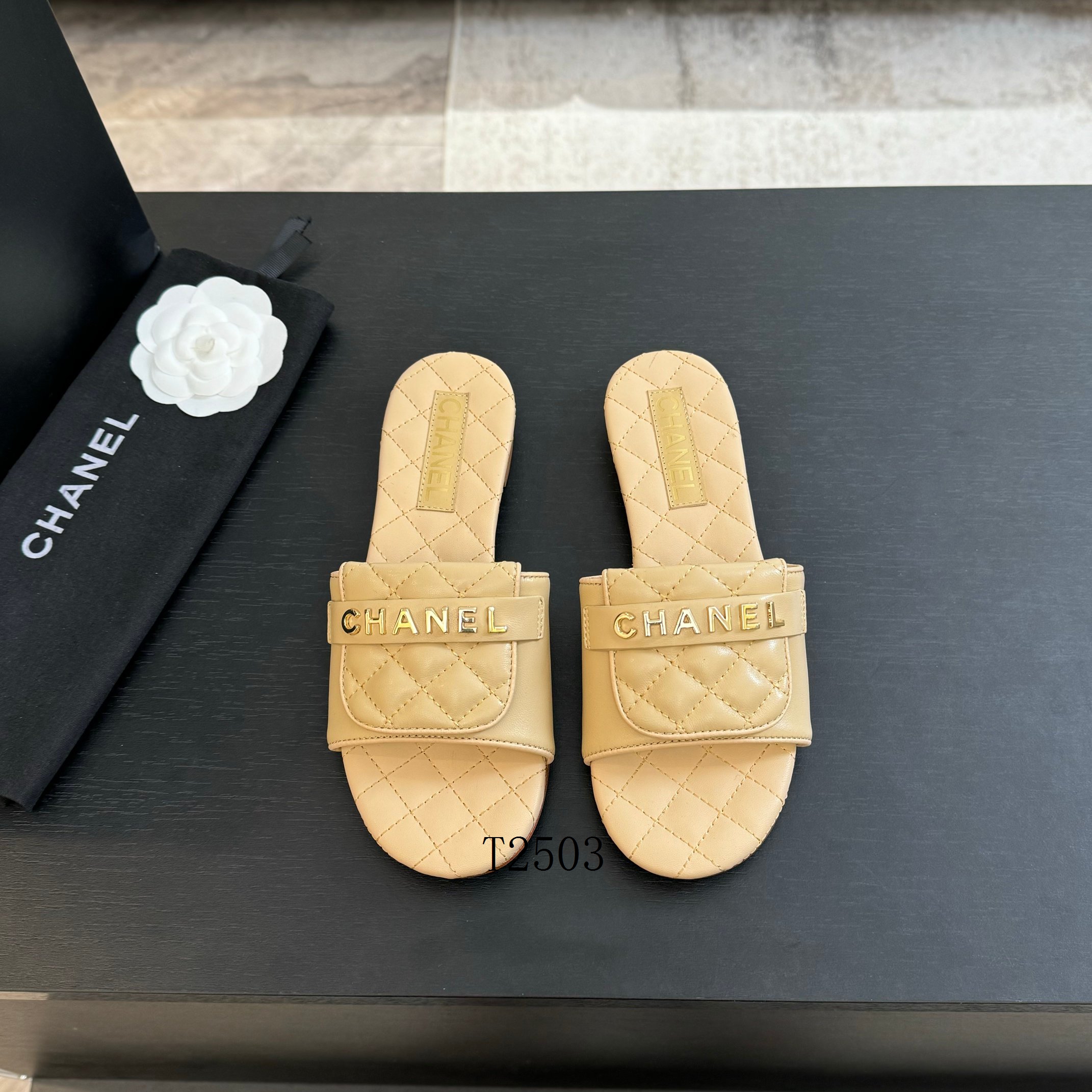 Chanel sz35-40 h0301