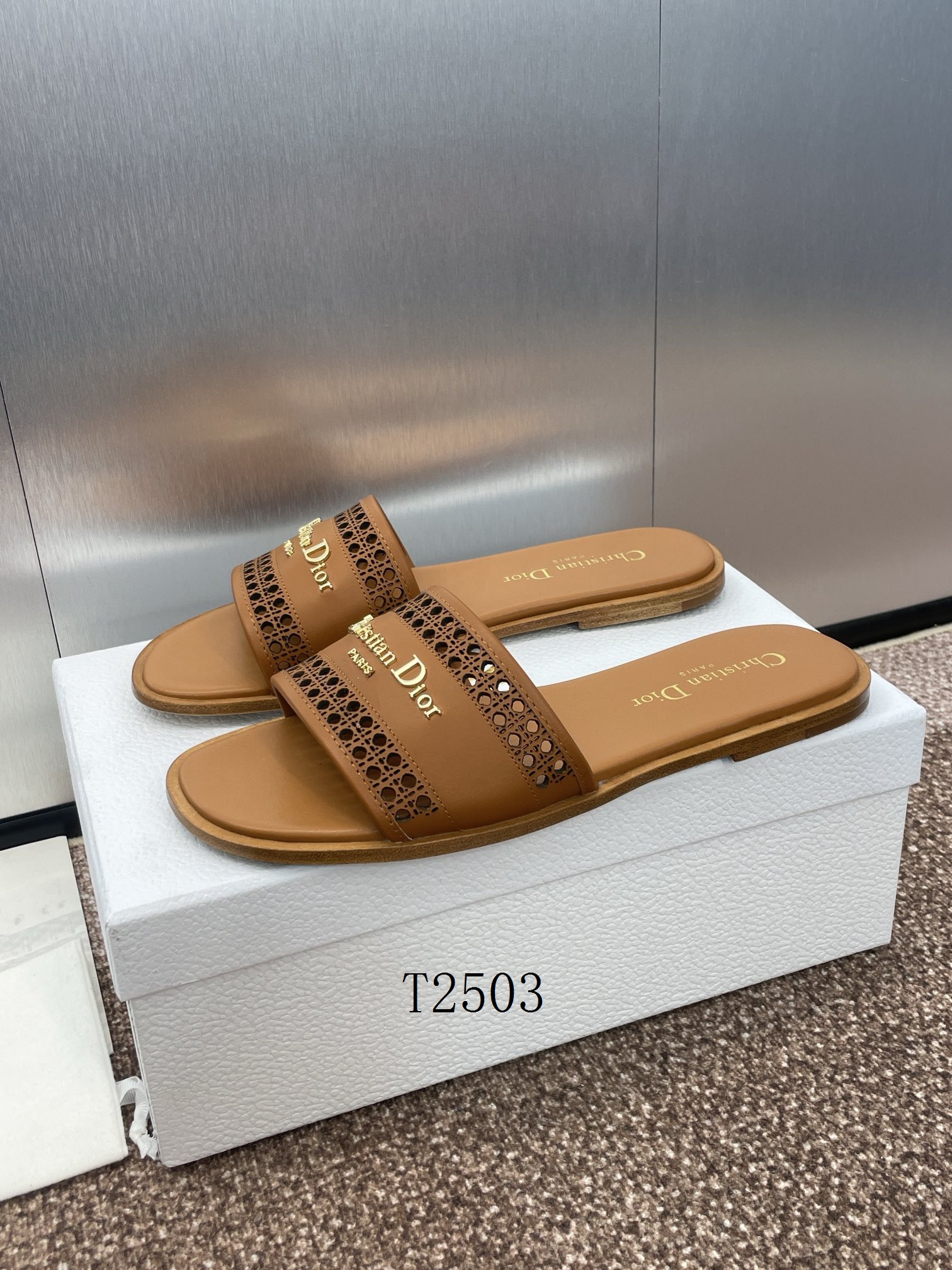 Dior sz35-43 h0302