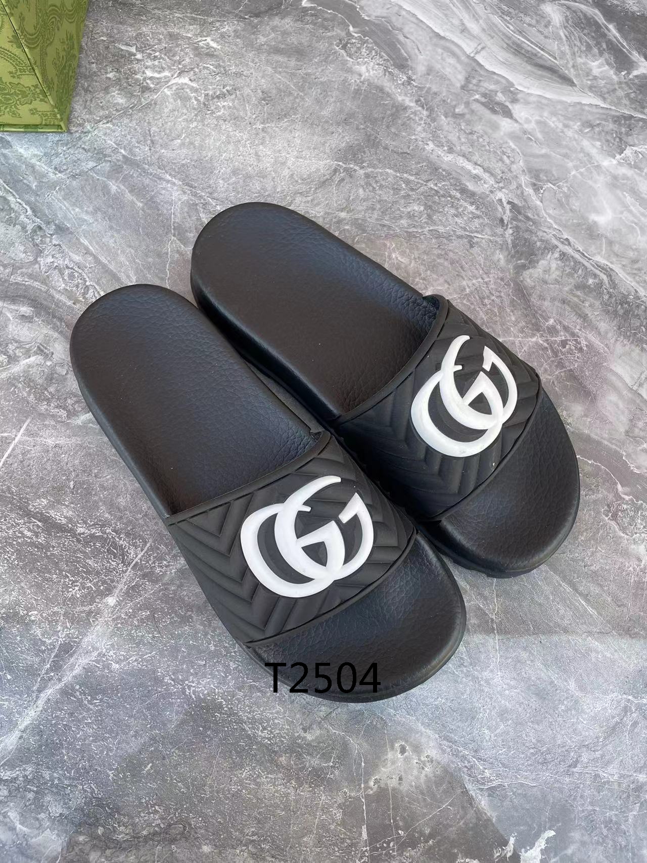 Gucci sz 35-41 h0517