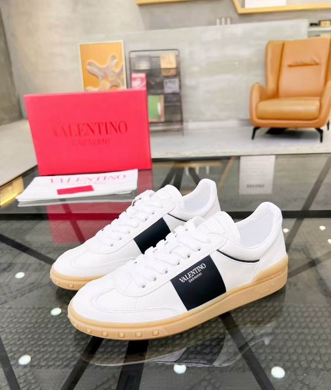 2026 Valention Man & Woman Low shoes 0204
