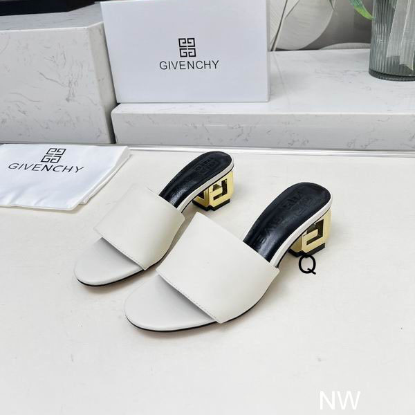 Givenchy High heels Ts