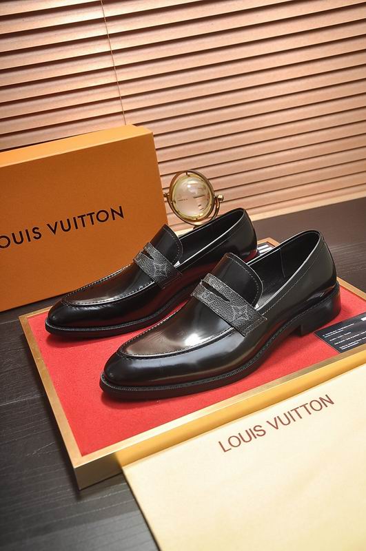 LV sz38-45 hnh0737