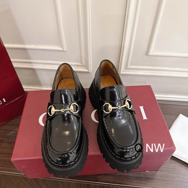 Gucci sz35-40 NW0828