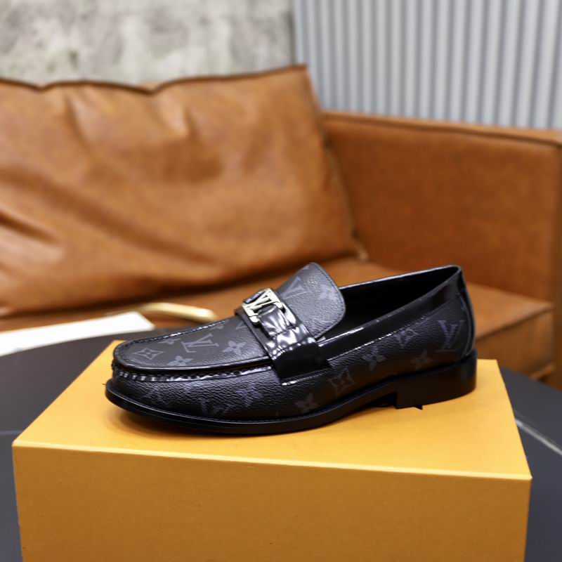 LV sz38-46 hnh0842