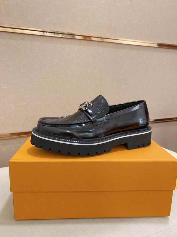 LV sz38-45 hnh0869