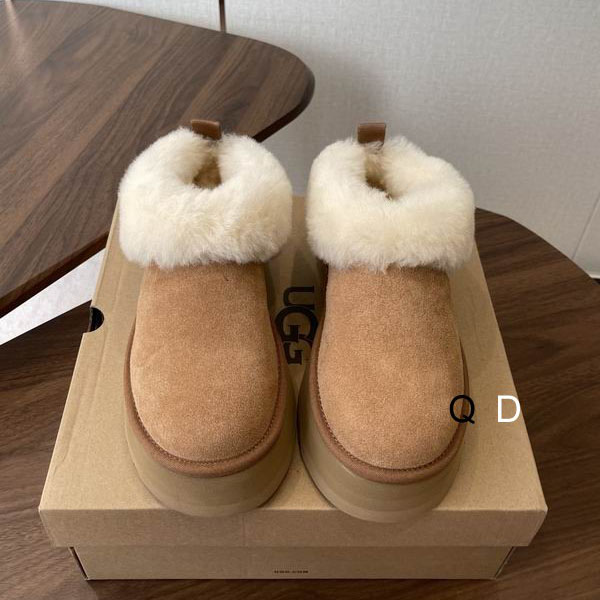UGG sz35-40 GDT1117