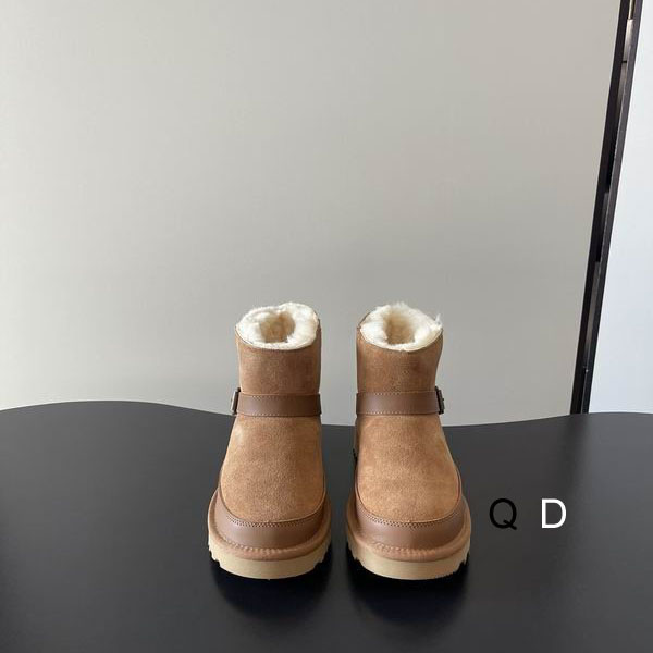 UGG sz35-40 GDT1120